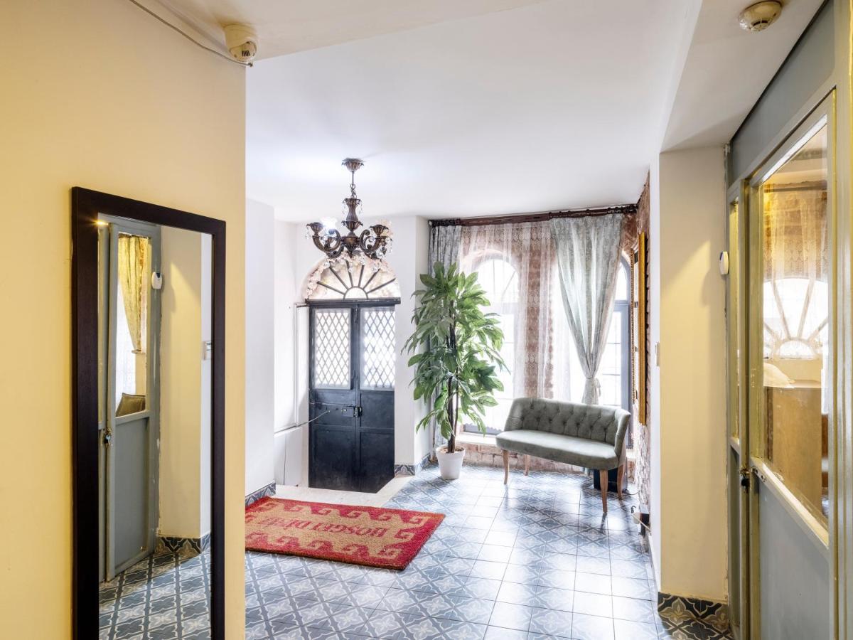 The Red Tent Suite 88 Istanbul Exterior photo