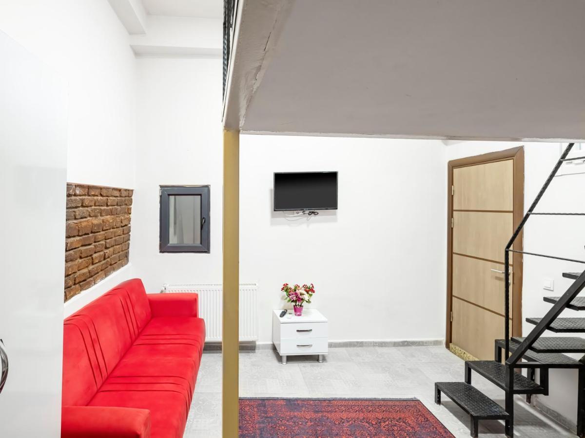 The Red Tent Suite 88 Istanbul Exterior photo